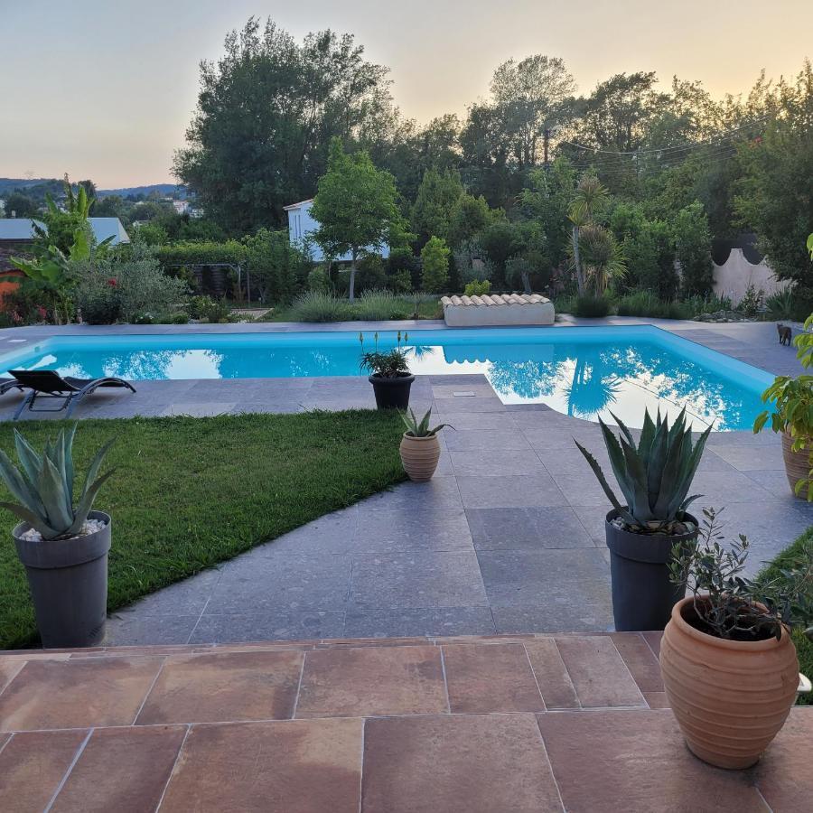 Villa L'Abaguie-Charmant Logement Au Calme Entre Mer Et Montagne Cagnes-sur-Mer Luaran gambar